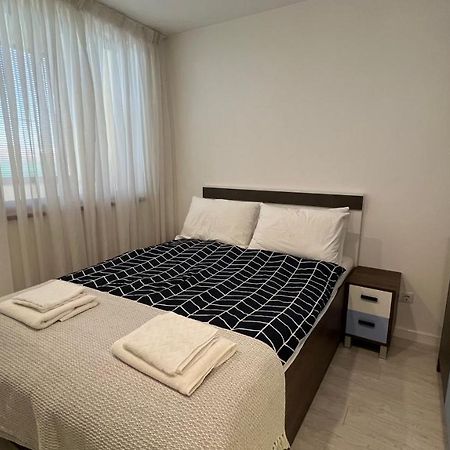 Ross Holiday Home Burgas Luaran gambar